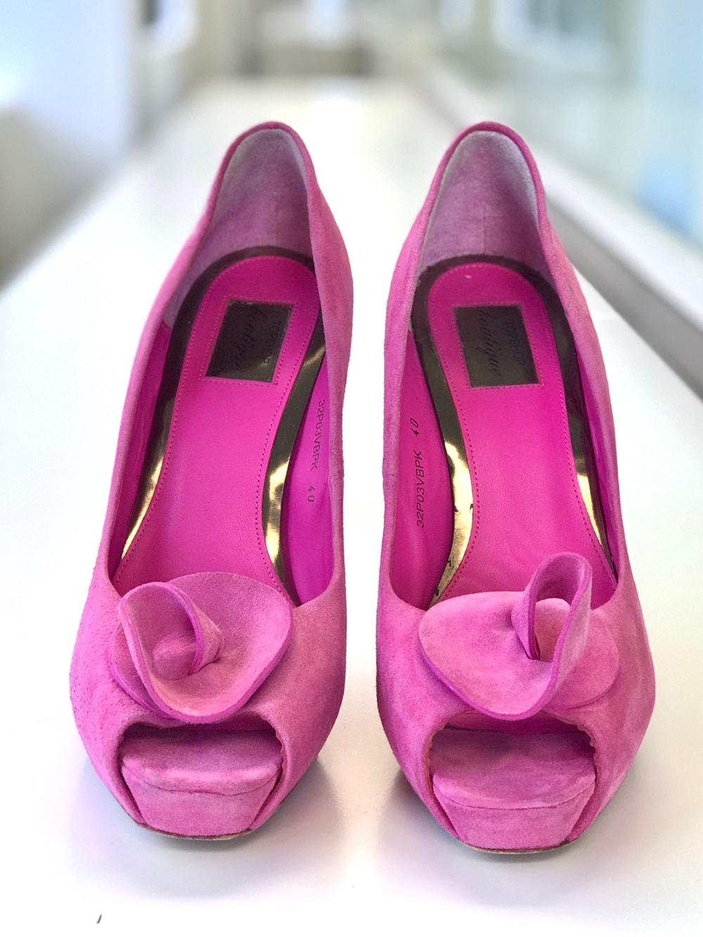 TOPSHOP Pink Rosette open toe Suede BarbieCore stiletto heel Size 9.5 EU Size 40 - Picture 14 of 16